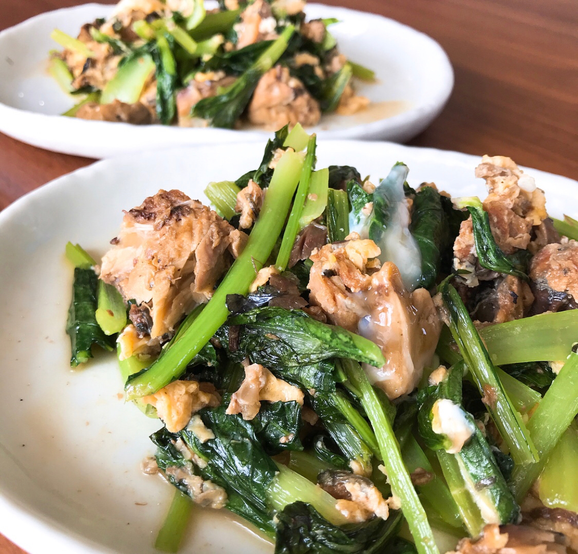 調味料不要!サバ缶と小松菜の炒め物 レシピ・作り方